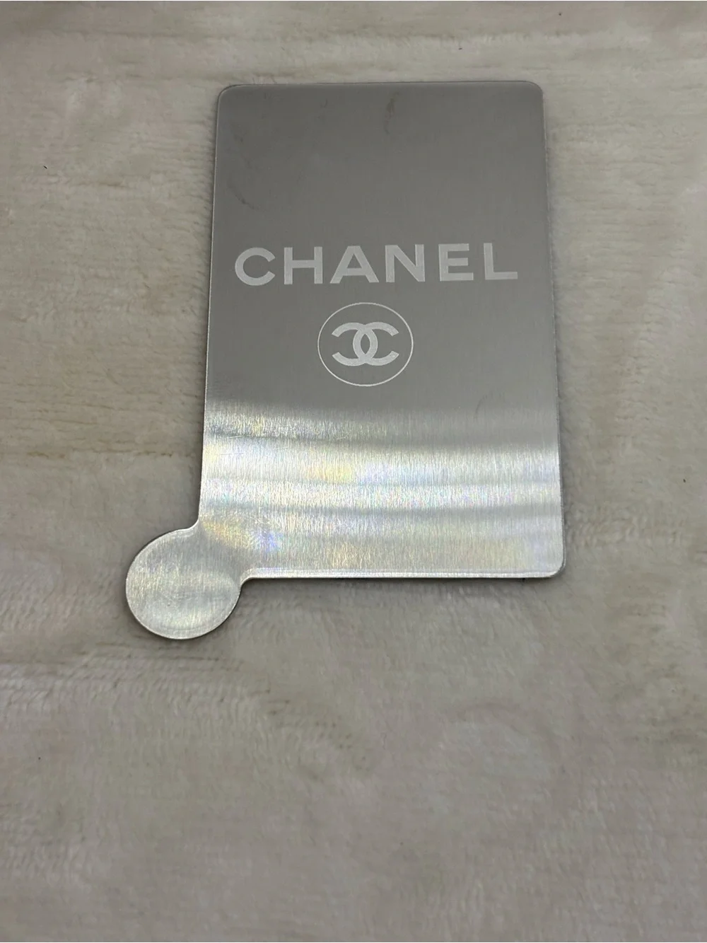 NEW GWP CHANEL WHITE LEATHER CARD HOLDER/MiRROR